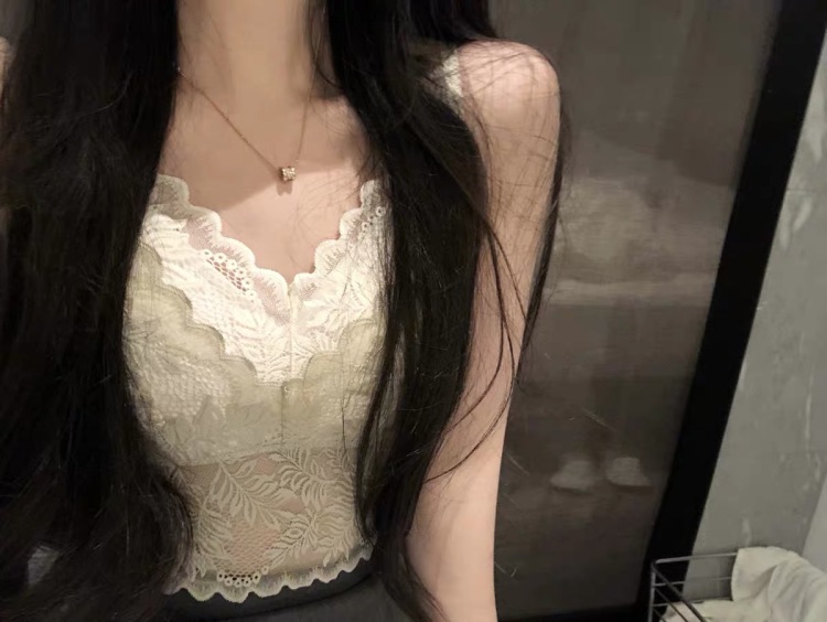 美人骨-浙江省·杭州市·西湖区-抖音快手-大家好！我是一名自由职业者 
身高160，体重88，
时间自由，随时接单
有抖音和快手账号，喜欢拍照P图，擅长各类风格穿搭，可接买家秀，寄拍模特，探店打卡，软文推广
年龄：20
身高：165CM
体重