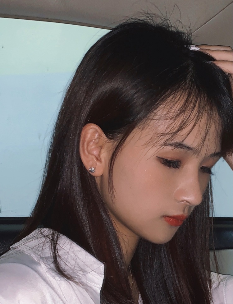 Kay-广东省·深圳市·南山区-抖音、微博、nice、***、-刷到的朋友您好~能刷到是缘分,不妨细看一下。
目前是一位上班族,朝九晚六,希望能有多些事情填充空余时间,平时喜欢探店拍照p图,拍照p图就是兴趣爱好哈哈,身高163,体重94,可接受寄拍、买家秀、淘宝图