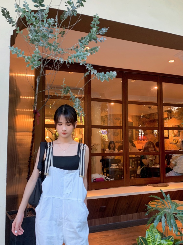 Kay-广东省·深圳市·南山区-抖音、微博、nice、***、-刷到的朋友您好~能刷到是缘分,不妨细看一下。
目前是一位上班族,朝九晚六,希望能有多些事情填充空余时间,平时喜欢探店拍照p图,拍照p图就是兴趣爱好哈哈,身高163,体重94,可接受寄拍、买家秀、淘宝图