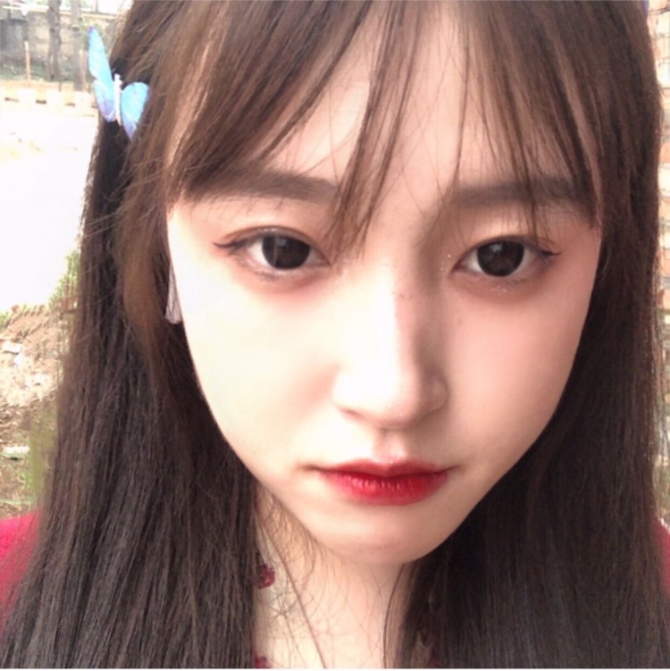 女孩👧-河北省·邢台市·襄都区-抖音***-可以接任何买家秀衣服饰品鞋子还有变白产品，本人白皮，擅长拍照，也可以拆盒测评，等等