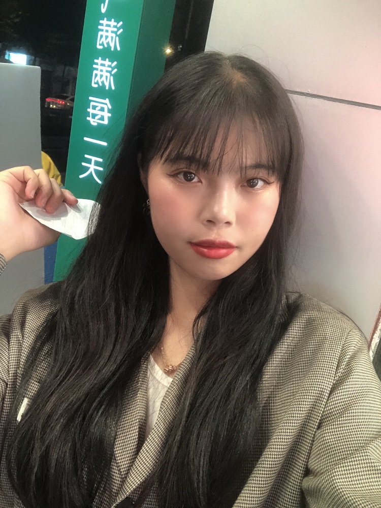 miss-广东省·广州市·荔湾区-抖音、微博、快手、***-净身高169、57kg;买家秀、寄拍、擅长P图,种草笔记软文撰写创作及分享、探店打卡、可接出外景拍摄!
