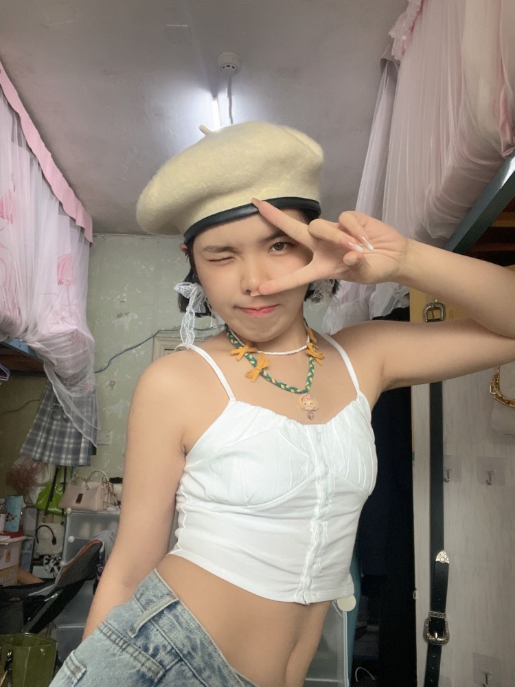 BOBBY-湖北省·武汉市·江夏区-抖音,快手,***,微博-大三本科在读美术生
艺术设计时尚营销专业。
审美能力强,爱好摄影、健身、跳舞、购物
有一定的ps、word、电脑基础操作能力
梦想成为一名优秀的公关总监或商务摄影师
【接买家秀、探店打卡、种草软文、平