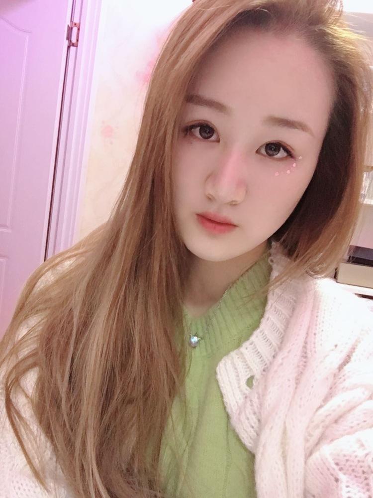 曦妹纸😘-浙江省·杭州市·江干区--第一次做这个，不太清楚自己会哪些，我想都尝试一下，这样的话，我才知道哪些是我的特长，哪些是不擅长的，虽是第一次做，但我也会尽我最大的努力去做好。