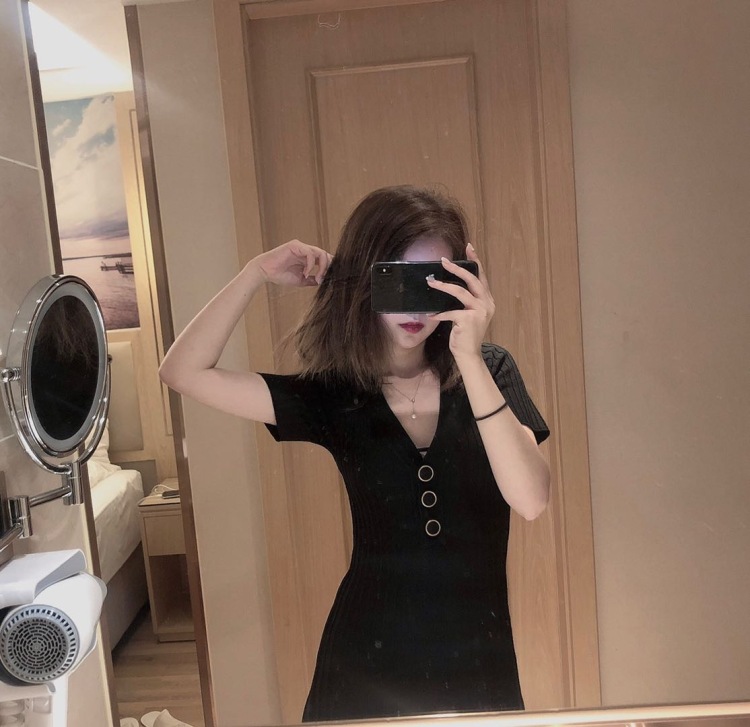 ʚ🖤ɞ-贵州省·贵阳市·南明区-抖音 *** 微博-身高162 体重90 ,可接文案种草分享,买家秀,开箱测评,各种好物分享种草,会p图会拍照,会认真按时完成工作