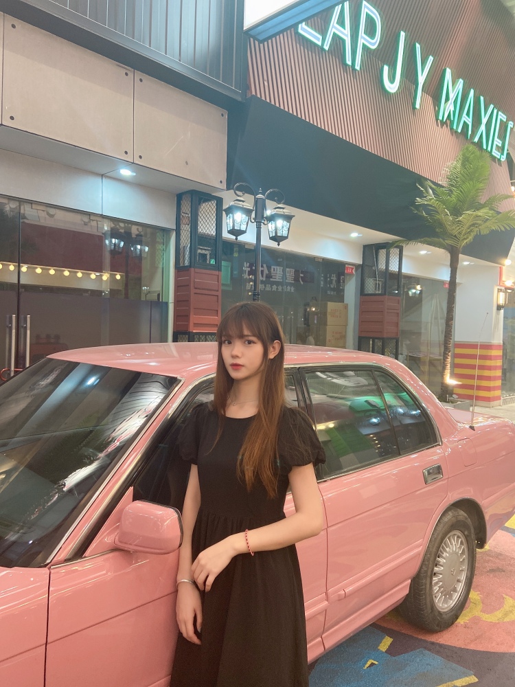 Lila-广东省·广州市·越秀区-大众点评-身高165 体重93 主要做探店博主 可接服装寄拍 欢迎来合作