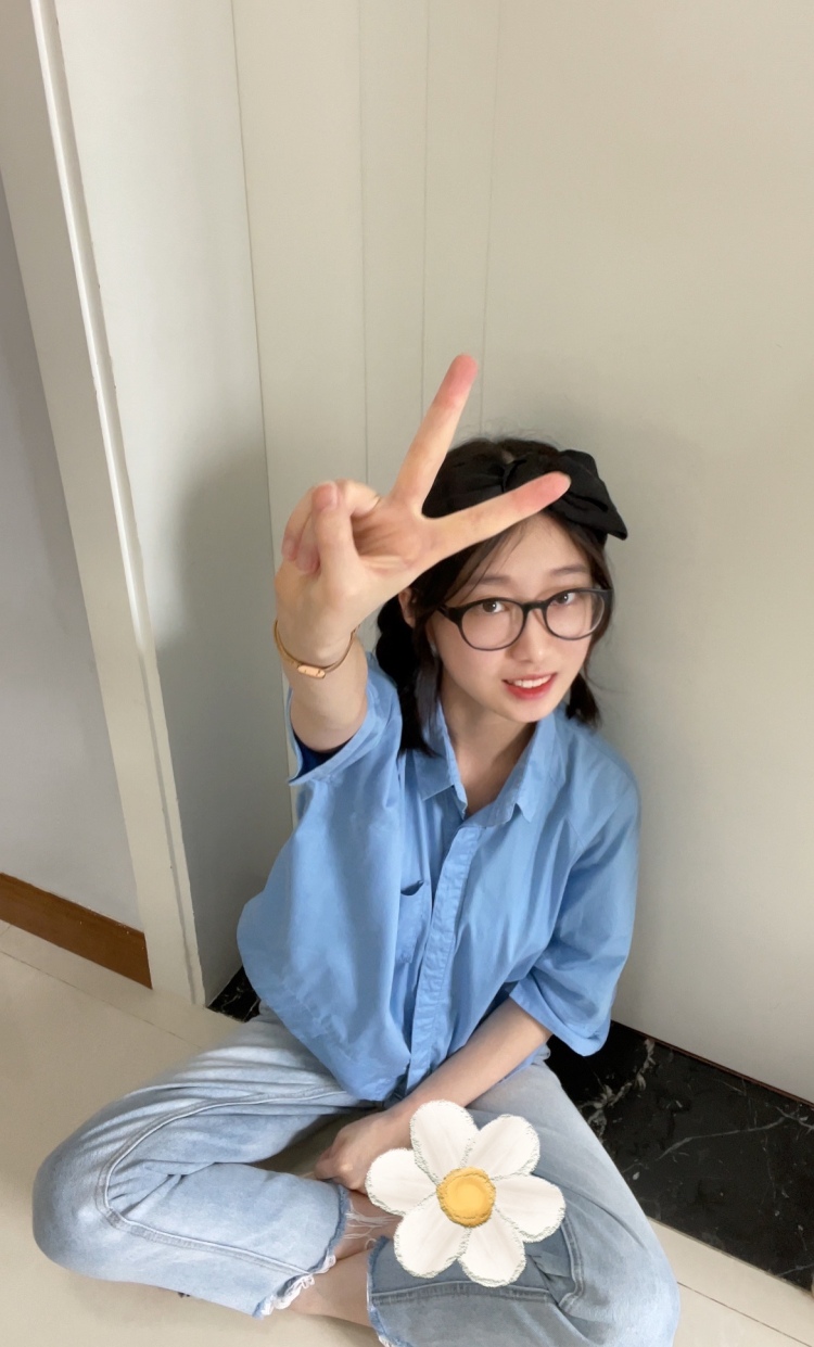 Looiu-江苏省·常州市·新北区-抖音-寄拍模特
自拍自修
身高165cm
体重40kg
适合淑女 学院 甜美 田园 lolita等