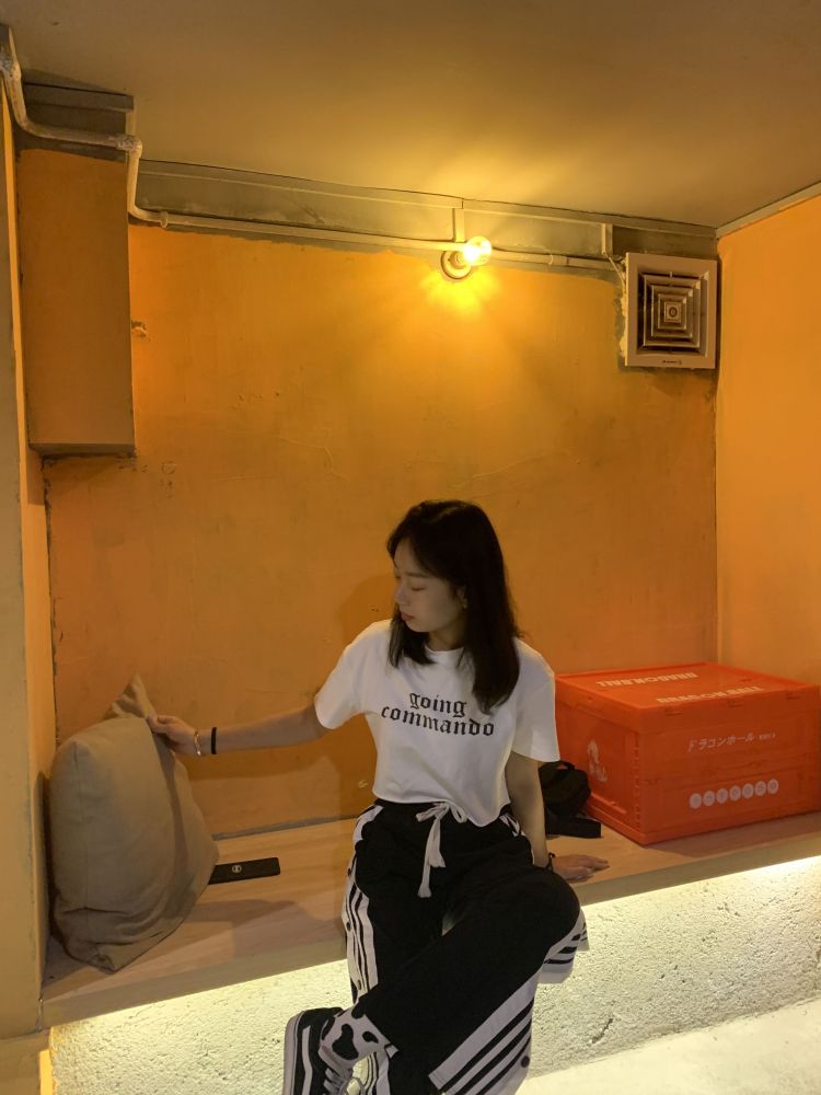 #0000FF-广东省·肇庆市·端州区-抖音-现在是学生，空闲时间充足。身高160，体重84斤，喜欢探店，购物。
接单范围：寄拍，开箱测评，探店