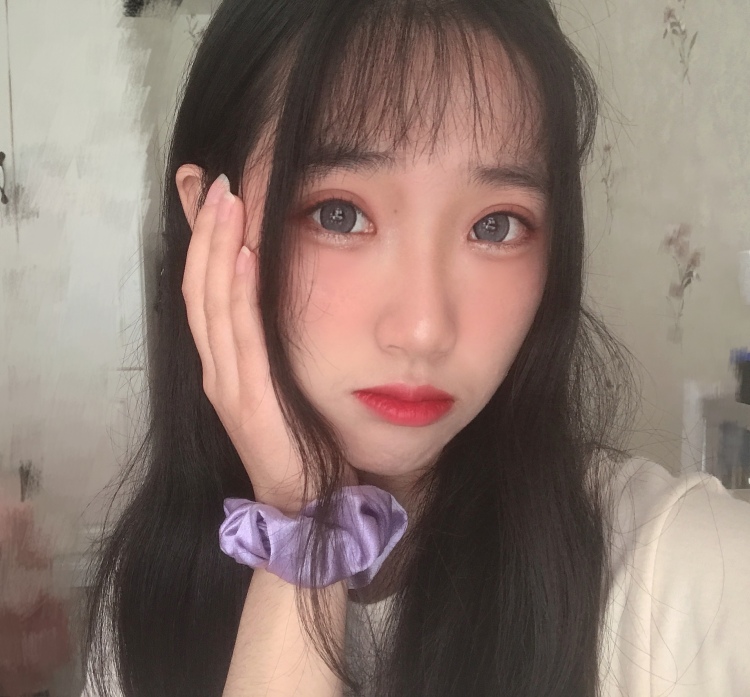 粥粥呀-青海省·西宁市·城东区-微博-喜欢拍照 也会p图 身高161cm 体重42kg 长发 接寄拍等等 保证质量 满意为止