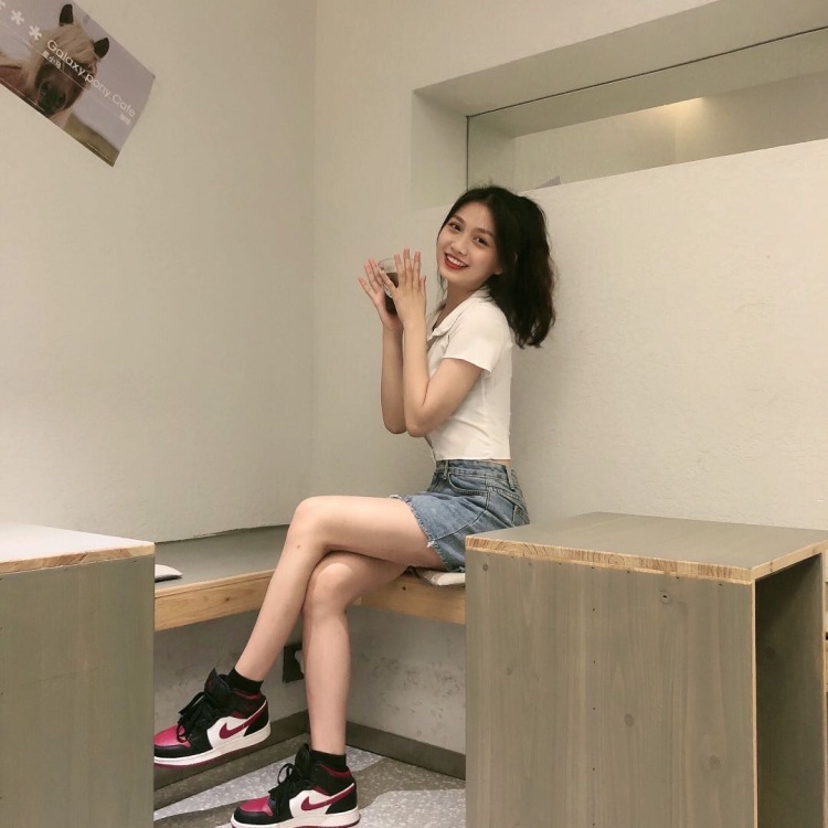 麗麗-广东省·惠州市·惠城区-抖音 快手 *** 微博-大家好!我是板栗🌰
平时自己喜欢拍照,擅长修图
本人身高160
体重85斤
有适合可以联系我谢谢!
艺名:晚晚
身份:主播带货
年龄:18
身高:178CM
体重:44KG
坐标:惠州市 惠城区