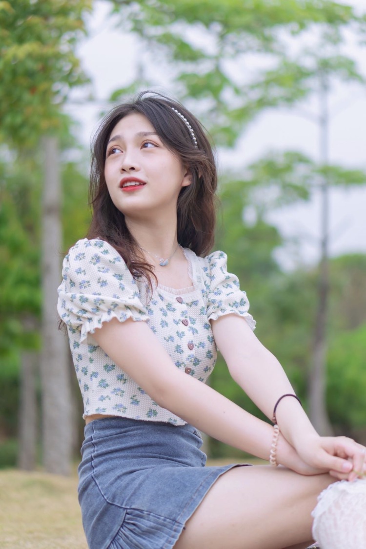 麗麗-广东省·惠州市·惠城区-抖音 快手 *** 微博-大家好!我是板栗🌰
平时自己喜欢拍照,擅长修图
本人身高160
体重85斤
有适合可以联系我谢谢!
艺名:晚晚
身份:主播带货
年龄:18
身高:178CM
体重:44KG
坐标:惠州市 惠城区