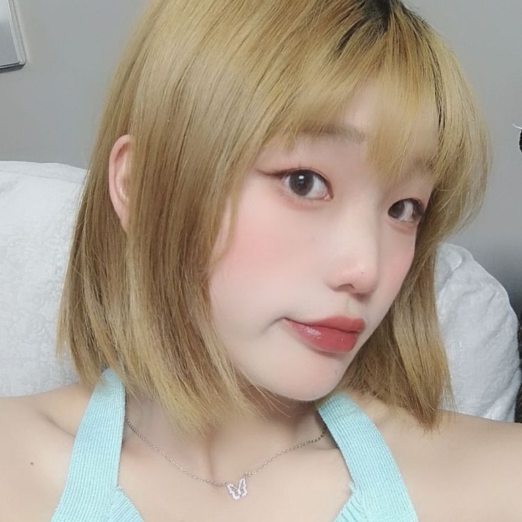 姓杨的猪-贵州省·安顺市·西秀区-快手,抖音,朋友圈-接单:买家秀,卖家秀,寄拍,送拍(衣服裤子鞋子裙子包包都可)