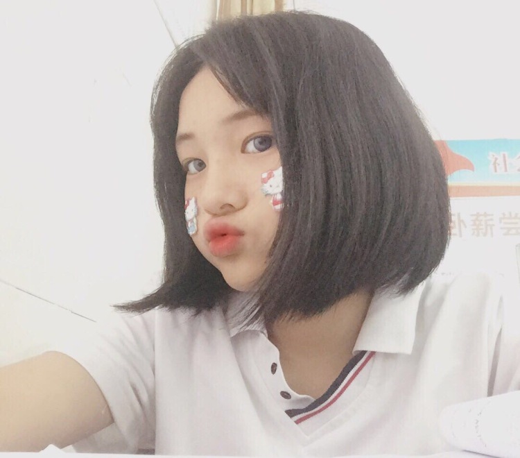 XML大脸鸭-广东省·中山市·东区街道-抖音-在线接单,买家秀,变装舞蹈等视频拍摄,寄拍帽子,服装,鞋子👟风格不限,工作联系我,身高161,体重41.3kg