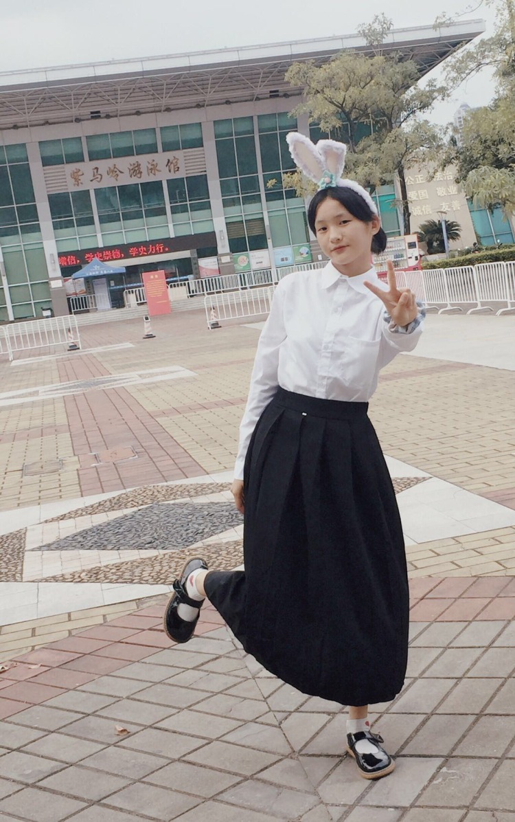 XML大脸鸭-广东省·中山市·东区街道-抖音-在线接单,买家秀,变装舞蹈等视频拍摄,寄拍帽子,服装,鞋子👟风格不限,工作联系我,身高161,体重41.3kg