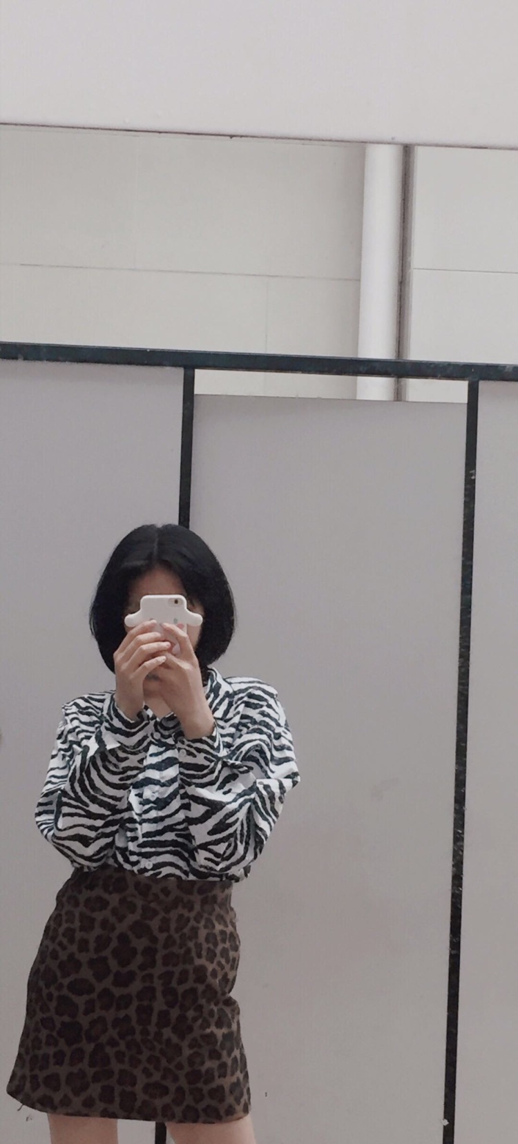 XML大脸鸭-广东省·中山市·东区街道-抖音-在线接单,买家秀,变装舞蹈等视频拍摄,寄拍帽子,服装,鞋子👟风格不限,工作联系我,身高161,体重41.3kg