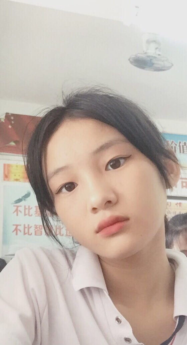 XML大脸鸭-广东省·中山市·东区街道-抖音-在线接单,买家秀,变装舞蹈等视频拍摄,寄拍帽子,服装,鞋子👟风格不限,工作联系我,身高161,体重41.3kg