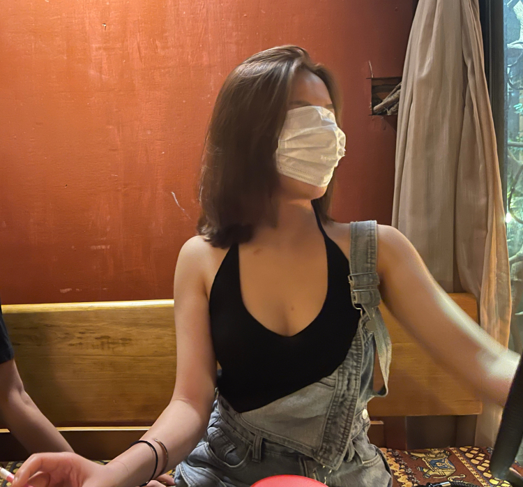七七-广东省·深圳市·南山区--接单范围：平面模特兼职  探店打卡  免费试用       身高163   体重48   鞋码36   微胖   拍的风格偏情绪  欧美