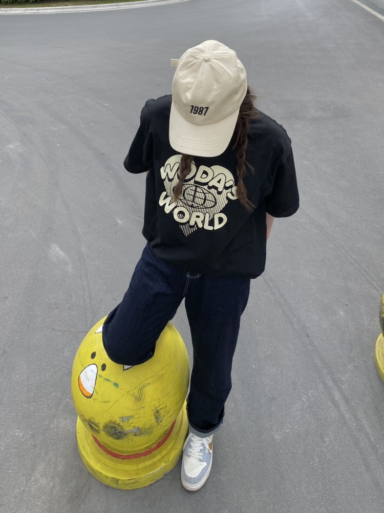 Rachel is working 💻-江苏省·镇江市·丹阳市-烫手老甜心-擅长修图比较爱拍照,根据不同产品换场地拍摄。自身条件可以驾驭各种风格。欢迎砸单