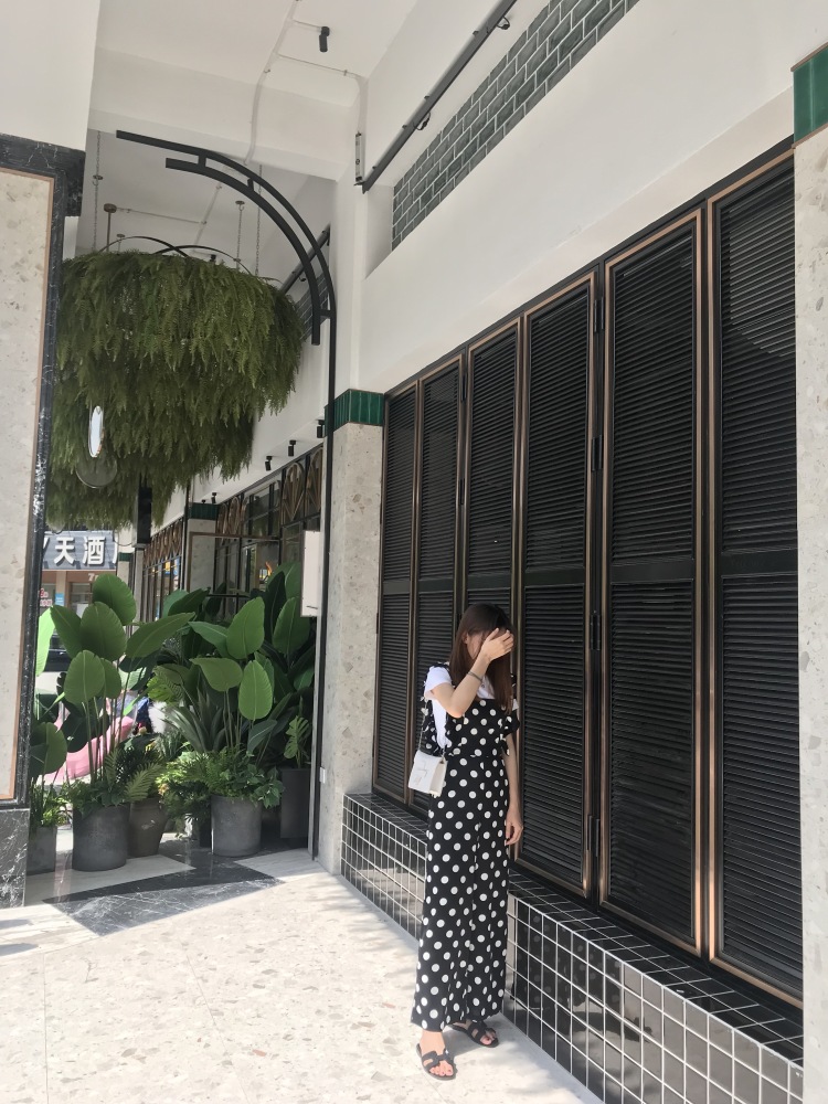 FAnGL-广东省·揭阳市·榕城区-***-素人接单|服装寄拍买家秀 饰品寄拍/探店打卡
身高:165
体重:51kg 有工作可以联系我