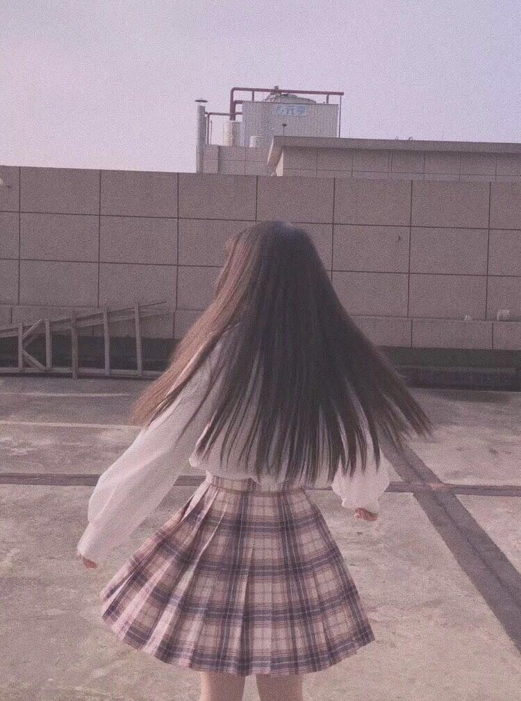 桥本环奈-湖南省·长沙市·雨花区-抖音微博***知乎-喜欢jk洛丽塔 本人身高160 体重90  需要模特寄拍的可以dd我！！我是新手
