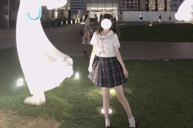 桥本环奈-湖南省·长沙市·雨花区-抖音微博***知乎-喜欢jk洛丽塔 本人身高160 体重90  需要模特寄拍的可以dd我！！我是新手