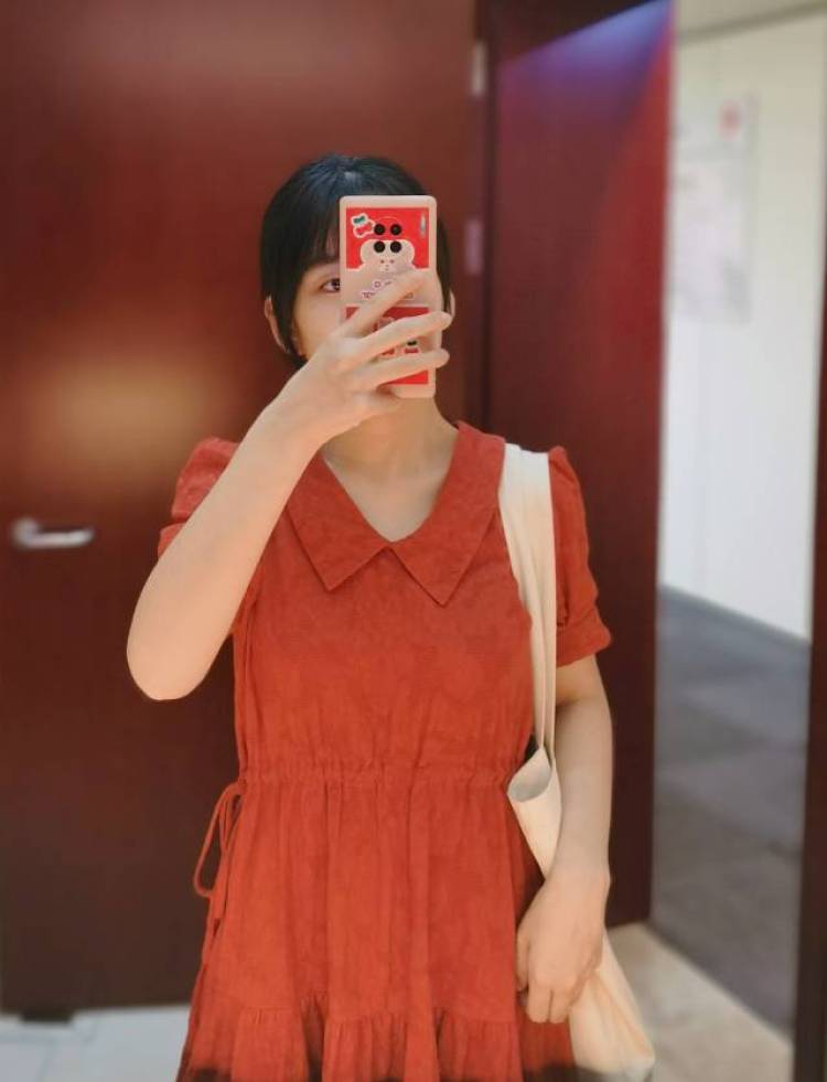 咕噜咕噜飞-浙江省·杭州市·江干区-***｜微博-喜欢拍照，喜欢穿搭，喜欢拍买家秀。可对镜拍可他拍。经常使用***以及逛逛分享穿搭照片。