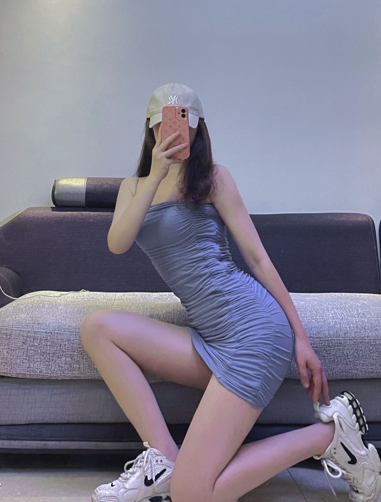 豌豆鸭子🍀-浙江省·金华市·东阳市-抖音，***-身高160，体重88，
时间自由，随时接单
喜欢拍照P图，擅长各类风格穿搭，可接买家秀，寄拍模特，探店打卡，软文推广