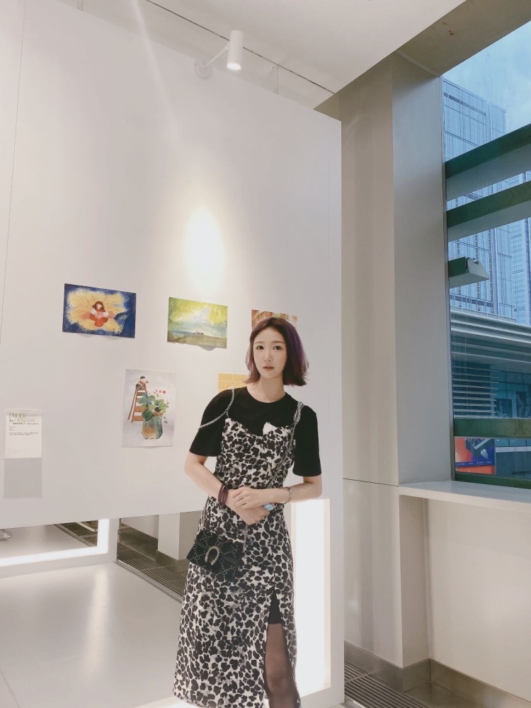 💜沁沁心💜-四川省·成都市·锦江区-***抖音快手微博大众点评-喜欢唱歌拍照📷职业平面模特 接受范围 寄拍 买家秀 淘宝拍版 种草 ***笔记