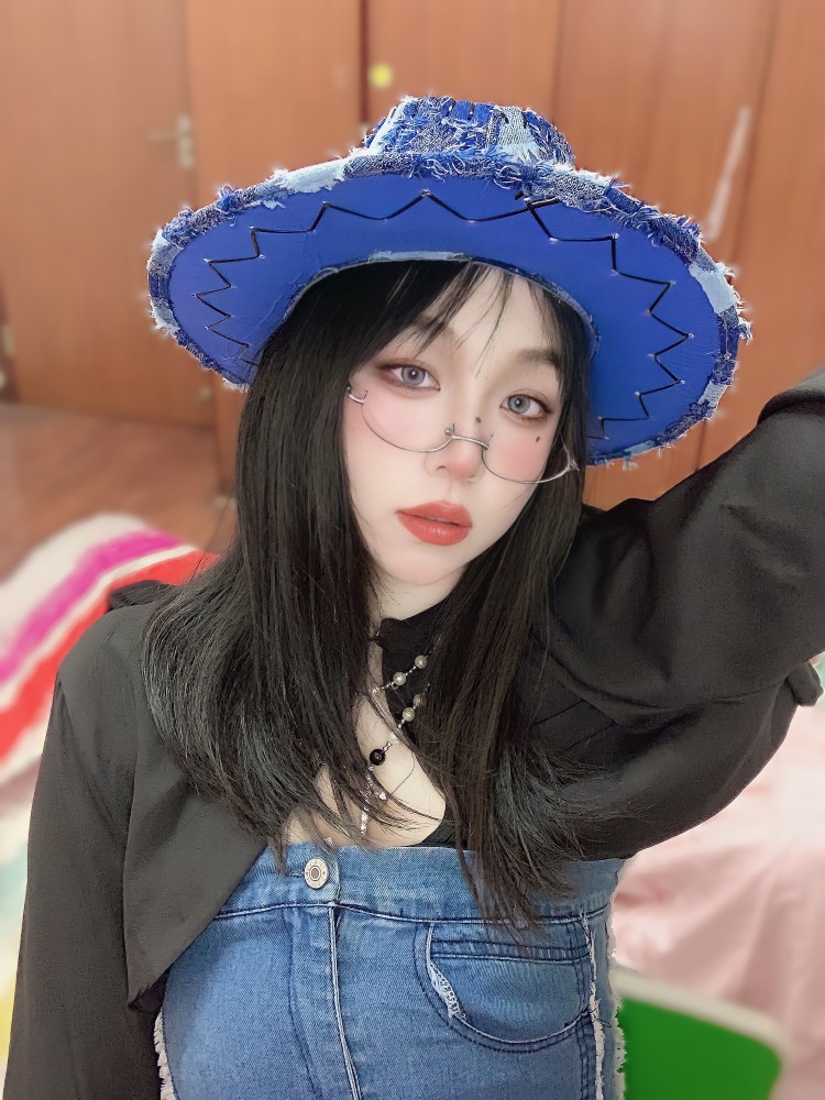 鱼鱼-湖南省·长沙市·芙蓉区-抖音快手微博***-才入的平台一枚小萌新,有做过寄拍,送拍单,出图好质量好,按照您的要求来拍摄,各种风格都可驾驭,想接买家秀、主图介绍或详情页,给我个小机会吧!