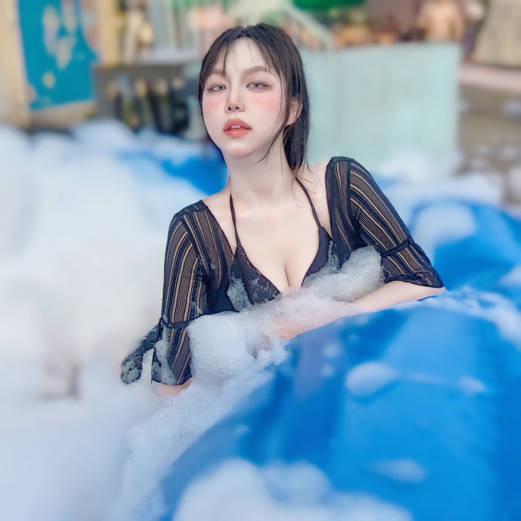 鱼鱼-湖南省·长沙市·芙蓉区-抖音快手微博***-才入的平台一枚小萌新,有做过寄拍,送拍单,出图好质量好,按照您的要求来拍摄,各种风格都可驾驭,想接买家秀、主图介绍或详情页,给我个小机会吧!