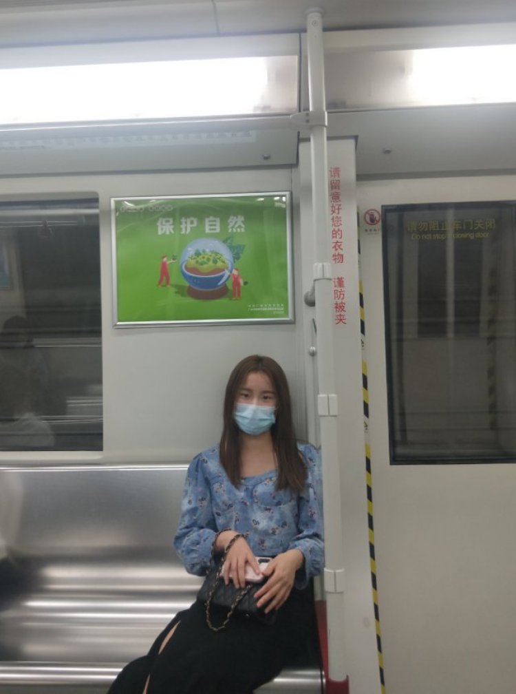Jennie珍妮.-广东省·广州市·白云区-抖音、微博、***-擅长P图,修图,爱好拍照,接单范围:买家秀,寄拍,免费试用,电商带货等