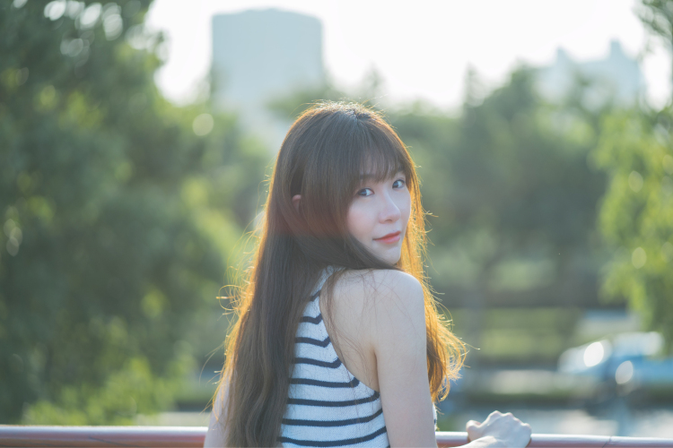 海伦 Helen 🌊-上海市·上海市·普陀区-***,抖音-主接服装饰品、化妆品买家秀、软文测评。短视频和探店也ok~价格可协商。
会穿搭会P图,具有较强审美~可驾驭各种风格。身高164,体重49kg