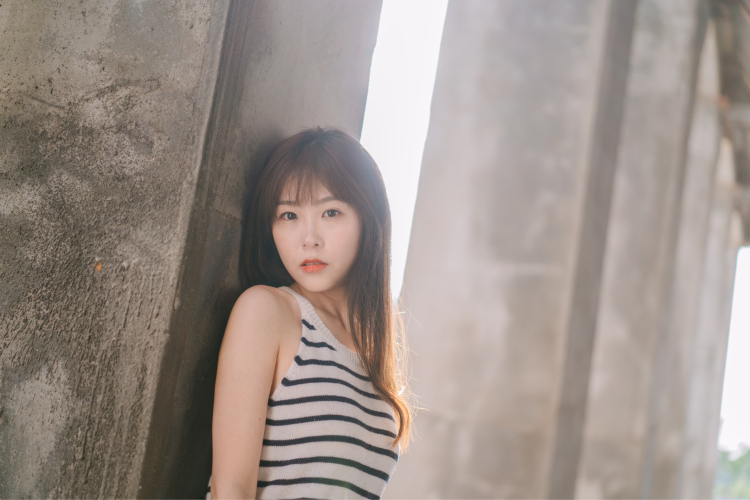 海伦 Helen 🌊-上海市·上海市·普陀区-***,抖音-主接服装饰品、化妆品买家秀、软文测评。短视频和探店也ok~价格可协商。
会穿搭会P图,具有较强审美~可驾驭各种风格。身高164,体重49kg