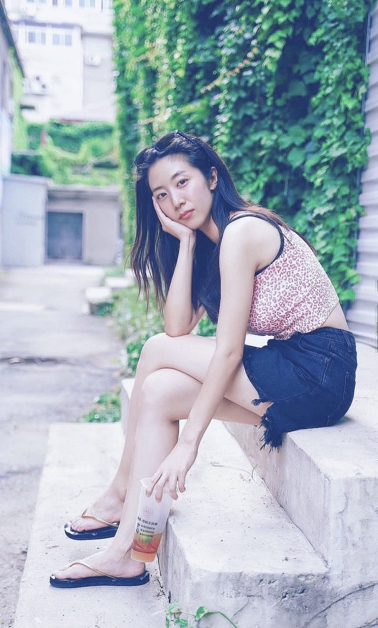 Aimee-辽宁省·沈阳市·于洪区-抖音、微博-身高：165cm 体重：47kg 身材好！你懂的！会拍照会化妆成片快！
急需接单！可接淘宝寄拍（服装、饰品、鞋包）本地约拍、服装打版、网红探店、开箱测评都可
风格：清新自然、胶片、日系、韩系、复古均可