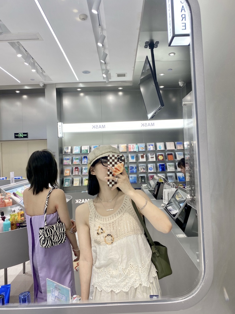 🕧 ちょうど君だ-河南省·郑州市·二七区-抖音微博-做过服装 擅长服装搭配 风格不限
饰品/包包/衣服/鞋子/帽子
都可以接