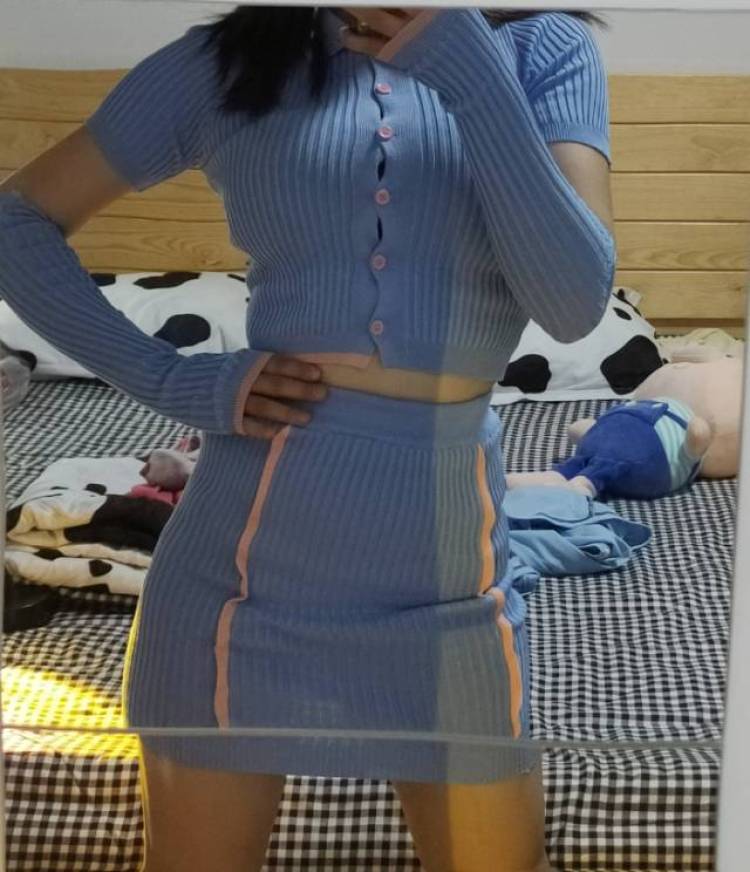 Uina🌸-浙江省·台州市·椒江区-抖音 微博 ***-买家秀(服装化妆品护肤品饰品等)、演出(舞蹈唱歌)、短视频(开箱、舞蹈、探店)等
