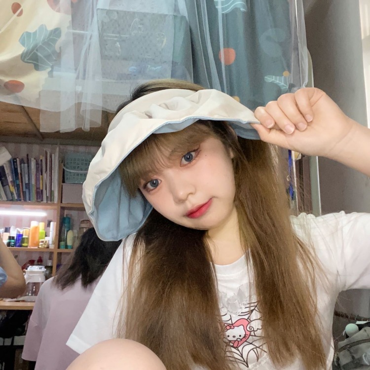 Crush🦄-陕西省·西安市·新城区-抖音-接寄拍 网拍 服装 饰品 化妆品都可 p图好！ 返图快！有经验！ 合作遵守诚信至上～