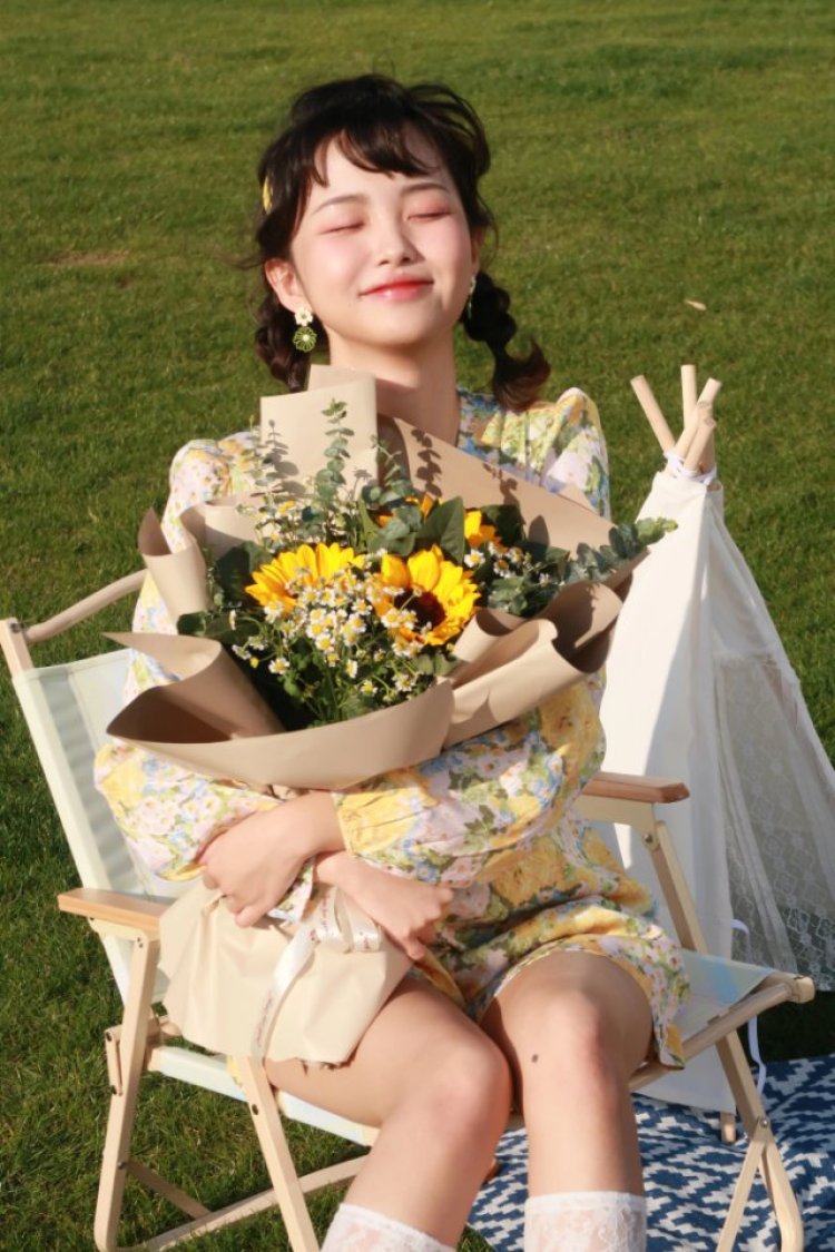 Tashe-上海市·上海市·静安区-抖音 微博 ***-身高168 体重95
擅长彩色穿搭,有自己的穿搭风格~
风格可爱韩系都可,接买家秀寄拍等
同时化妆技术也很在线,喜欢平价彩妆和护肤,有意联系合作