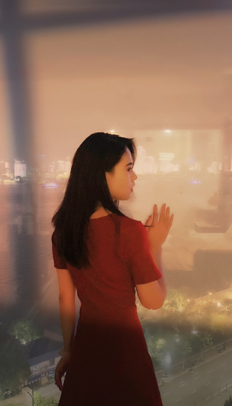 Li🍀~-广东省·中山市·小榄镇-抖音,微博,今日头条,***,-拍照,修图,视频剪辑
身高165
体重46公斤
接单范围:买家秀、开箱测评,短视频分享,直播带货。