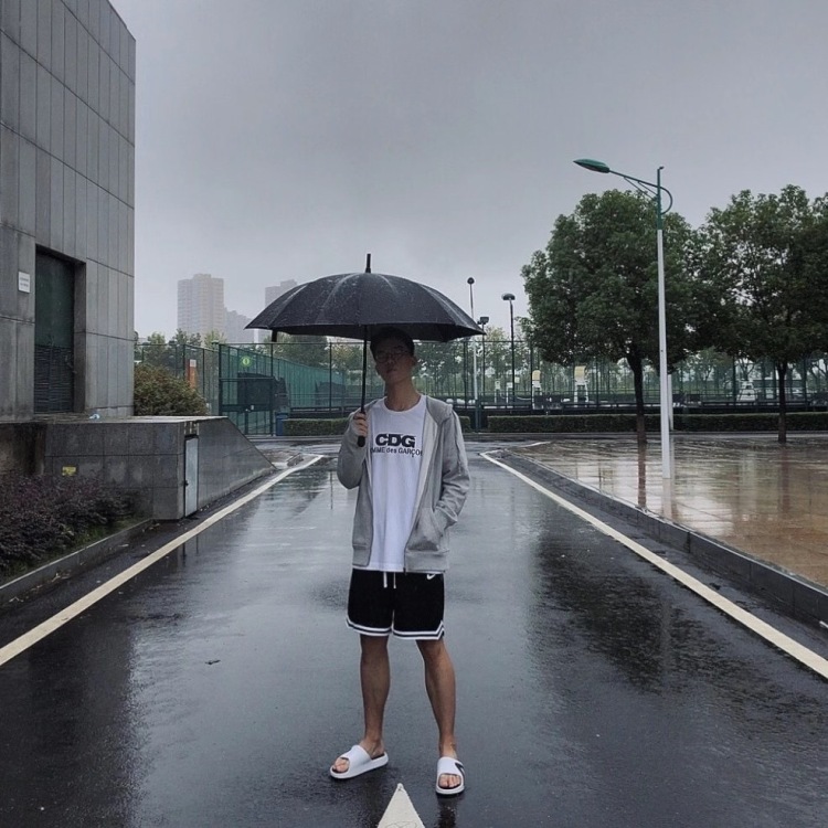 pengpeng-湖北省·武汉市·江岸区--身高180体重70
接寄拍 自p图 产量高
各种风格都可以尝试
