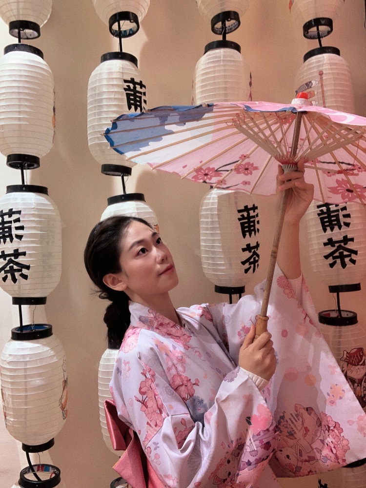 Jessie(没回复就是忙 急事call-广东省·深圳市·龙华区-***-✅擅长探店|拍摄|买家秀|短视频创作|kol
拍图精美,配合度高,不拖稿责任感强!欢迎滴滴~