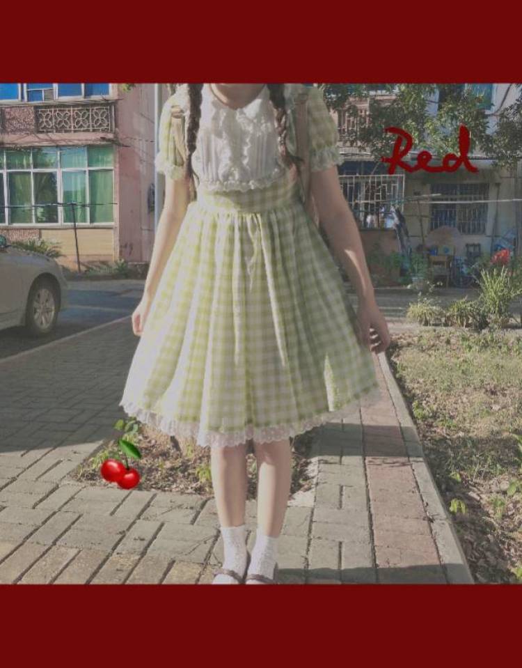 逃离漩涡-江西省·景德镇市·乐平市-微博 抖音 ***-可以接服装,饰品等寄拍!这里是素人一枚!希望商家可以看看我!本人喜欢拍照!热爱摄影!