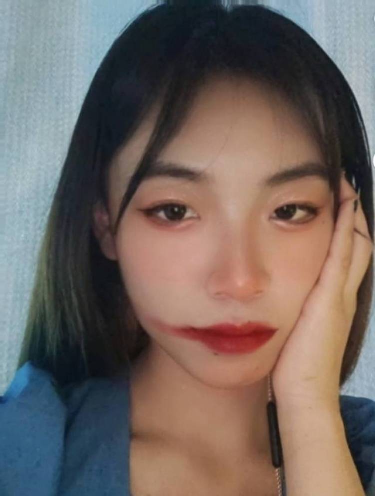 Juix-河北省·保定市·莲池区--买家秀接单，擅长穿搭摄影，爱好美妆，时间还可以，会修图，可飒可甜，特长是韩系穿搭