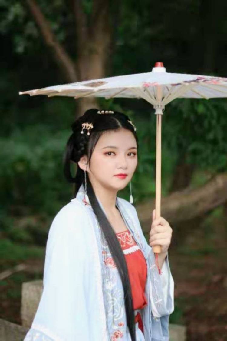 结恋淘-广西壮族自治区·桂林市·秀峰区-快手，抖音-愿意为了我的梦想付出一切，我可以接很多的单子，价钱好商量，一切都是互利共赢