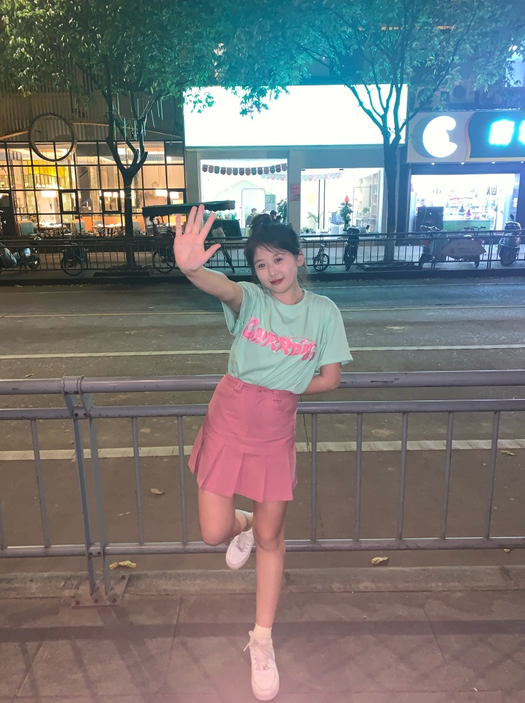找榴莲-浙江省·湖州市·长兴县-抖音-想要接买家秀或者开箱测评或者网红探店打卡。
想要接买家秀或者开箱测评或者网红探店打卡。
想要接买家秀或者开箱测评或者网红探店打卡。