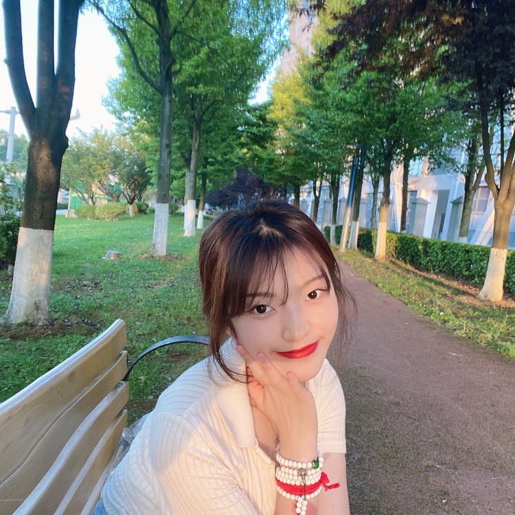 .-贵州省·贵阳市·花溪区-抖音微博***快手淘宝拼多多-爱好拍照 p图 身高150 78 斤 想做寄拍送拍 衣服 饰品都可以的 期待有商家合作