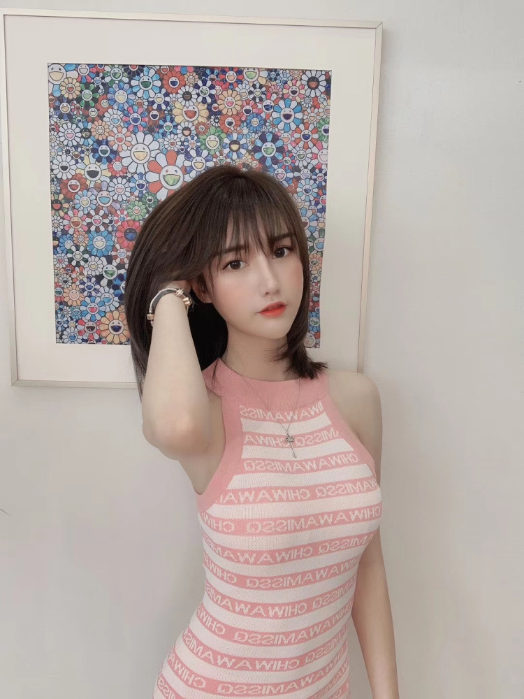 小泽。-广东省·广州市·白云区--我是一名主播~初来乍到一名新手,平时喜欢自拍,想接买家秀,寄拍等简单一点的单