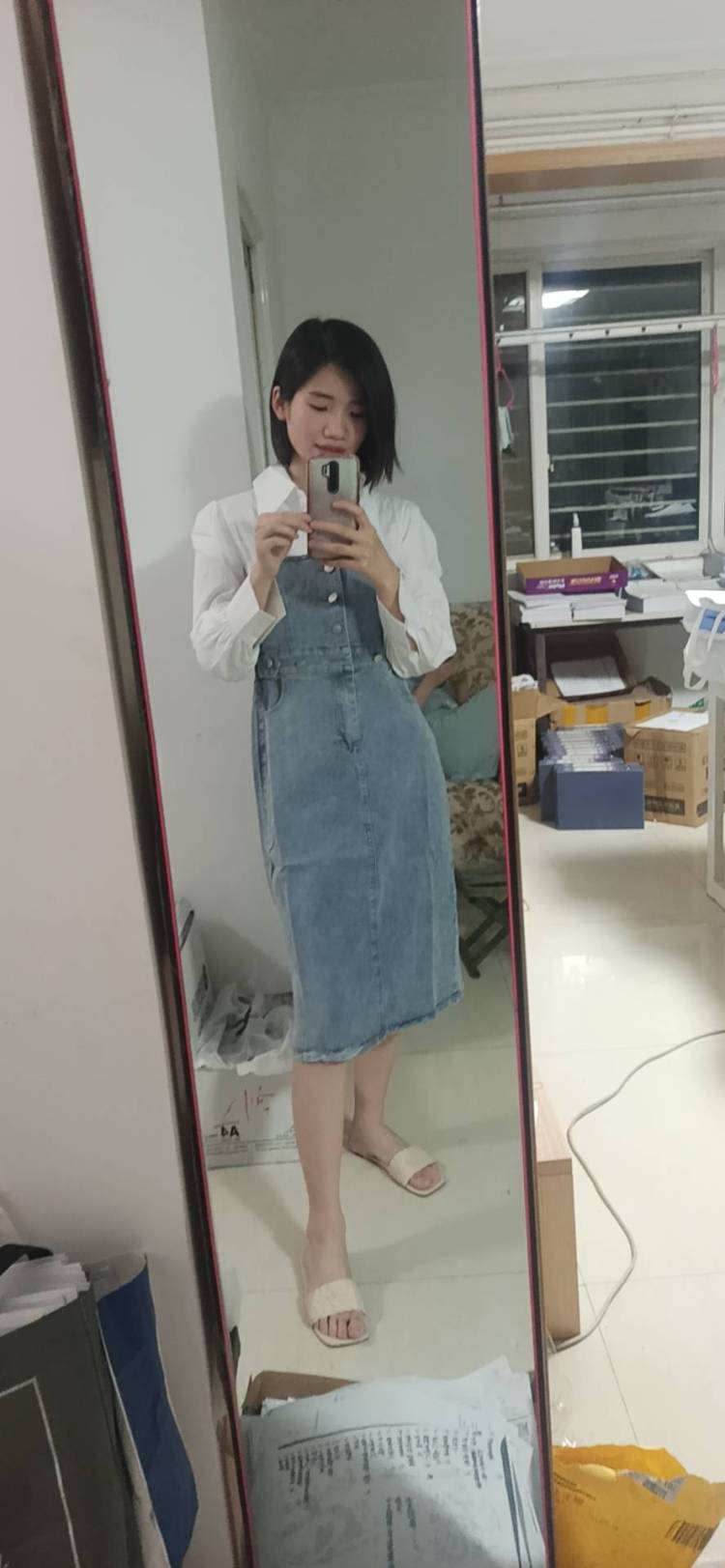 维尼-河南省·郑州市·管城回族区--在线接单~ 
167cm|50kg
本人日常穿搭|瑜伽服|都可哦 ，欢迎老板给单
（***有万粉账号）