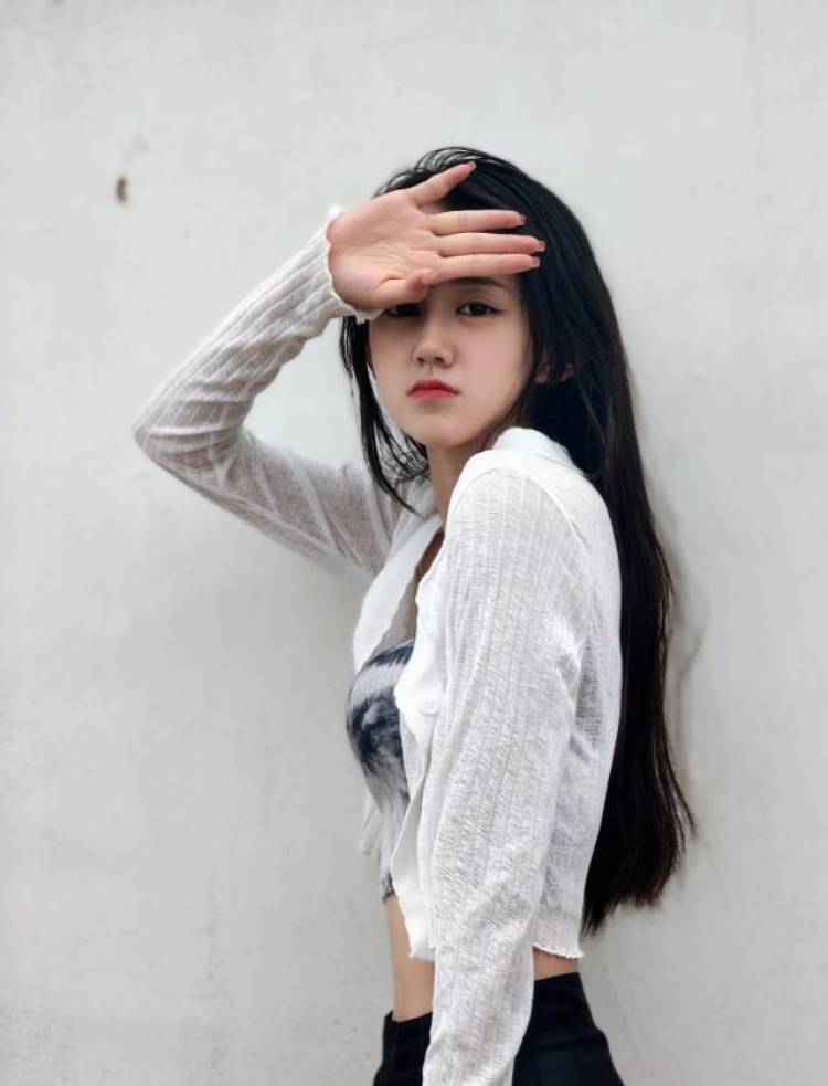 Likm🐼-内蒙古自治区·呼和浩特市·回民区-抖音,微博,***,快手-可接寄拍、买家秀、送拍、种草。
蹲靠谱商家,希望我们都是彼此寻找所需要的人,希望我们之间能有完美且认真的合作。