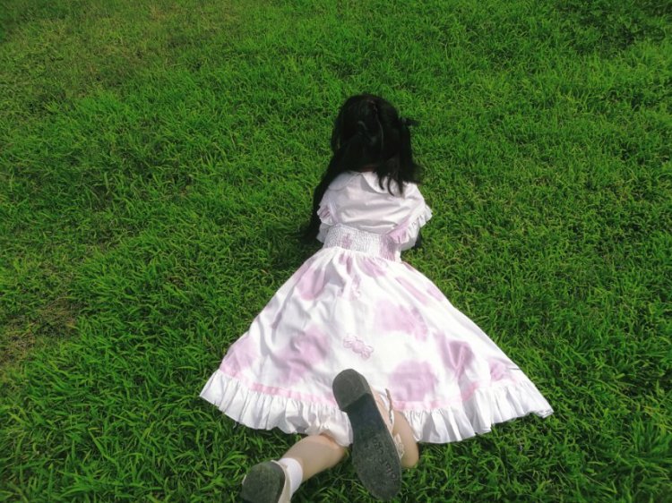 X.K-江苏省·苏州市·相城区--身高155 体重80 双坑少女 jk和Lolita 可露脸可不露脸 会p图 经常去探店打卡