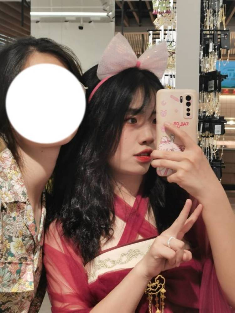 o-浙江省·杭州市·萧山区-抖音-接寄拍!!价格可商量!!身高158体重95!会化妆,会拍照,积极向上,老板们康康我!!